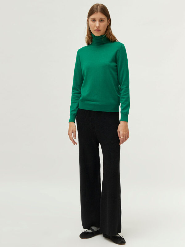 Compania Fantastica Green Turtleneck Sweater