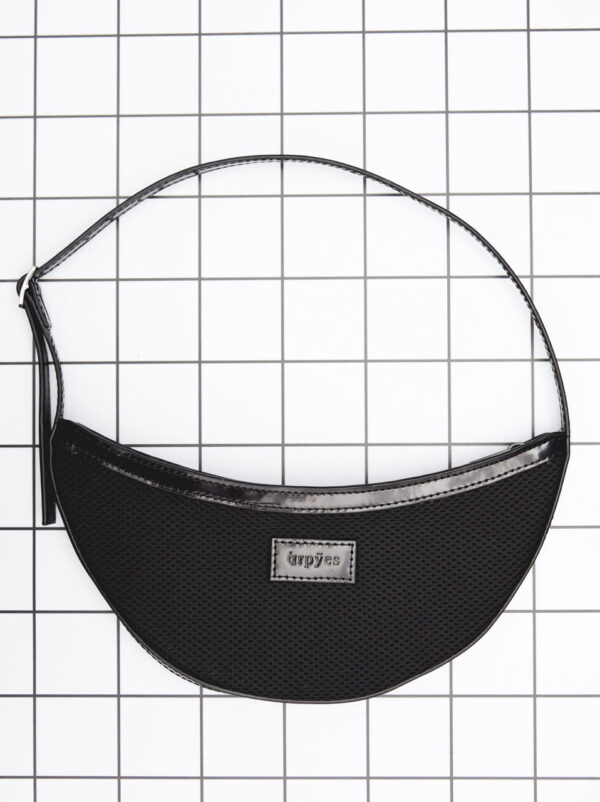 Arpyes Onward Shoulder Bag Black