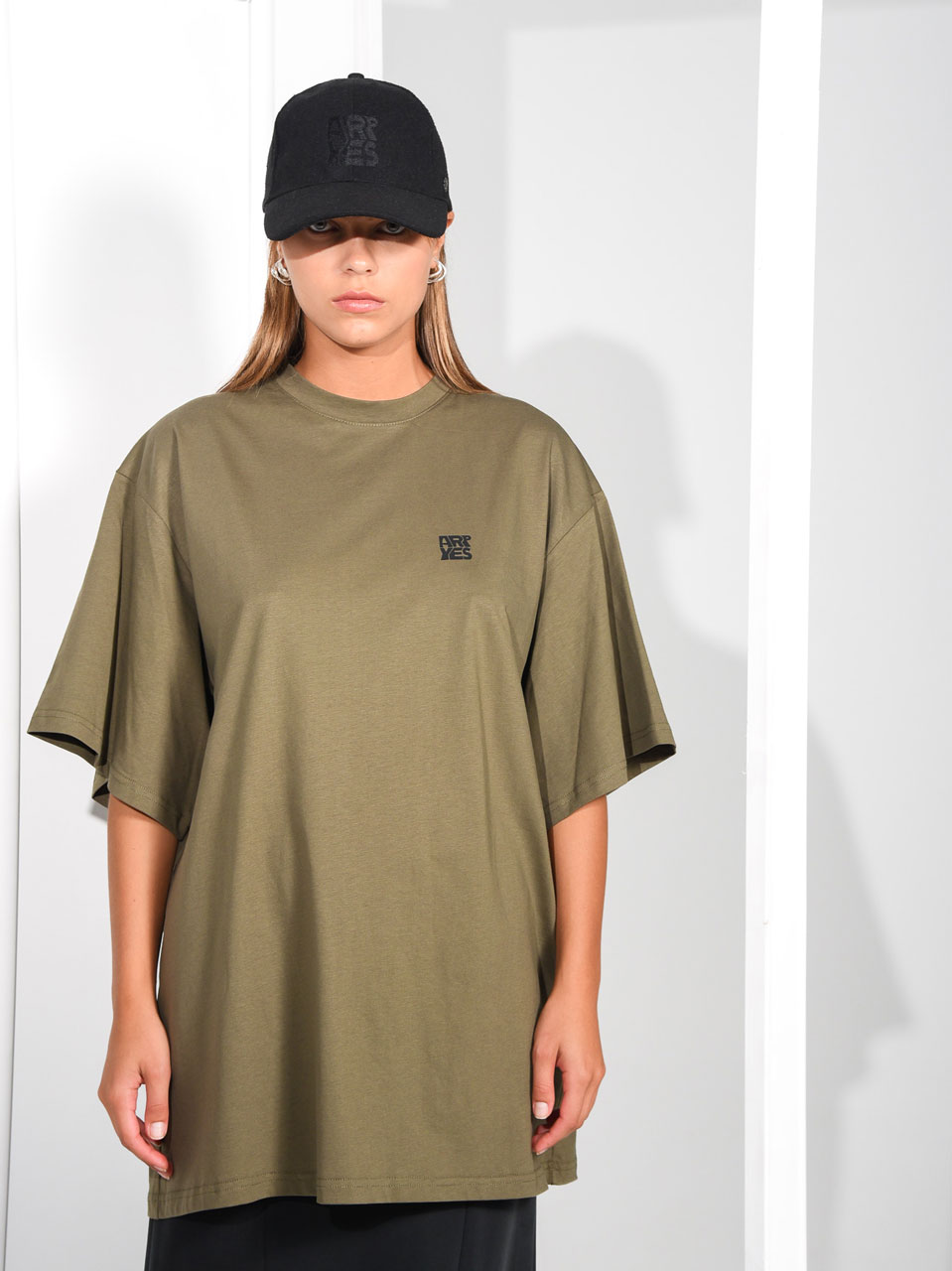 Arpyes Grow Oversized T-shirt Khaki