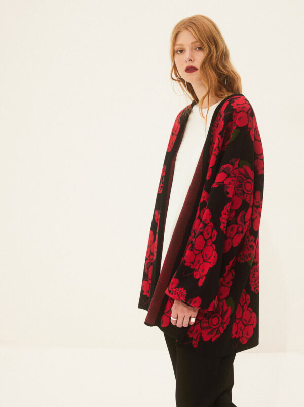 Hemithea Montana Cardigan Black