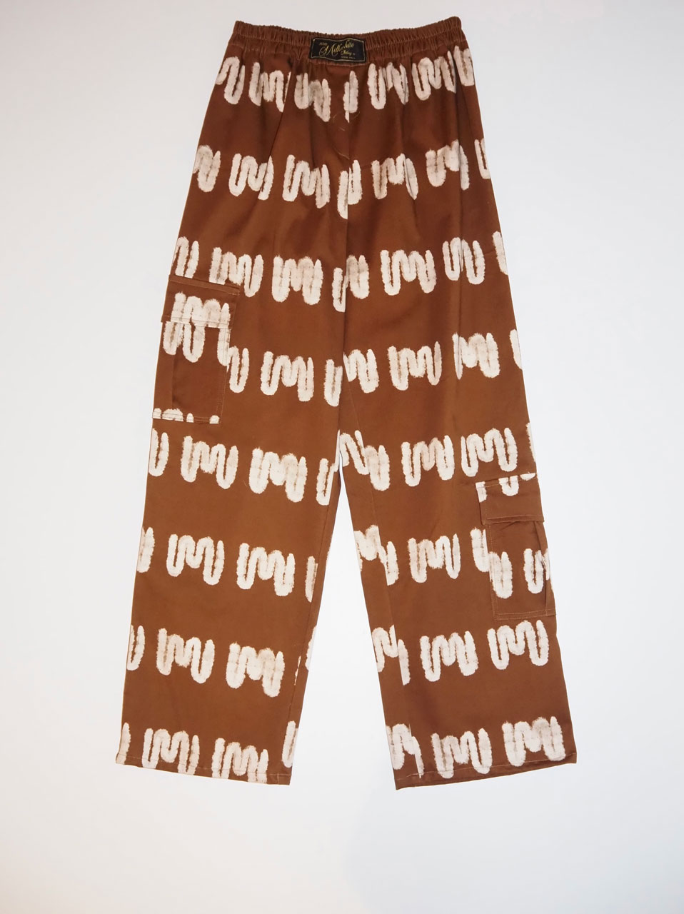 Milkwhite Cargo Pants Brown Logo