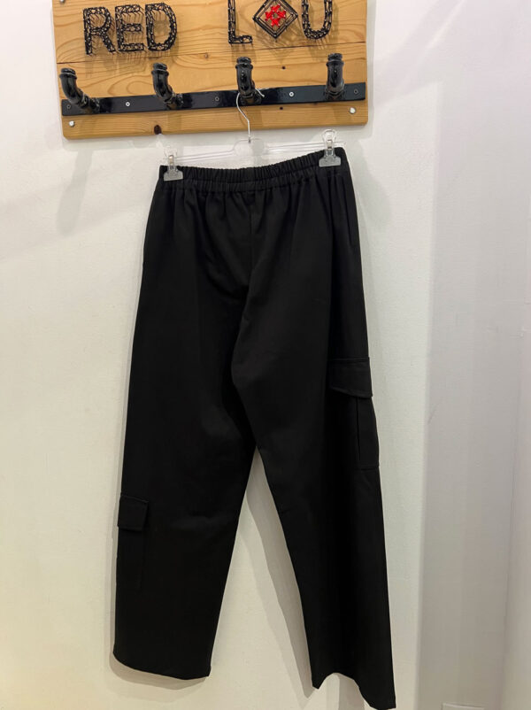 Milkwhite Cargo Pants Black