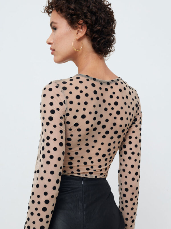 Ofilia's Dot Top